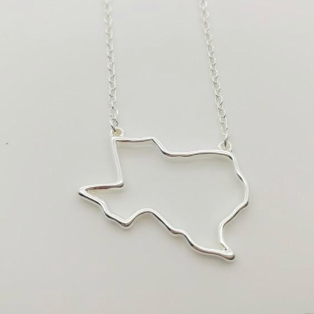 Dainty Texas Outline Pendant Necklace - Picture 2 of 4